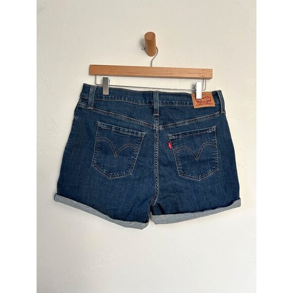 Levi's Women's Size 32 Mid Rise Mid Length Short - Picture 3 of 9